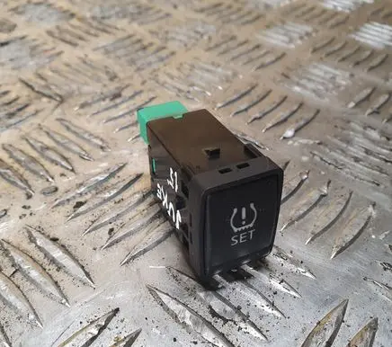Nissan Juke I F15 TPMS reset button 08349A 40528B