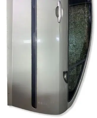 Peugeot 407 Front door 
