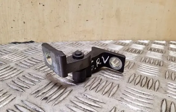 Skoda Octavia Mk3 (5E) Rear door upper hinge 8K0831402B