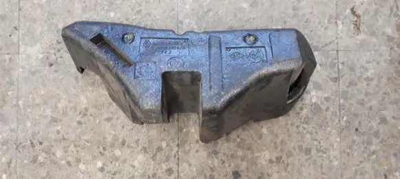 Renault Megane II Spare wheel section trim 