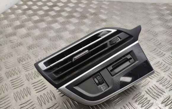Citroen C4 Grand Picasso Dashboard side air vent grill/cover trim