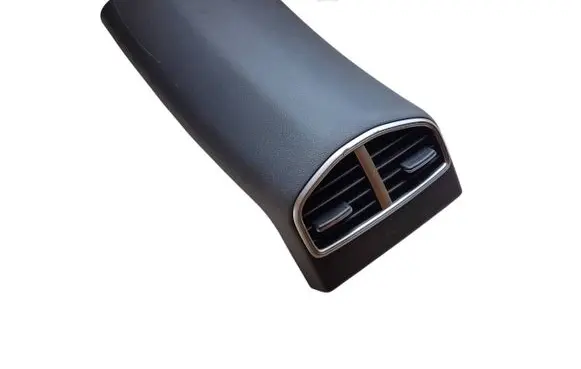 Rear air vent grill