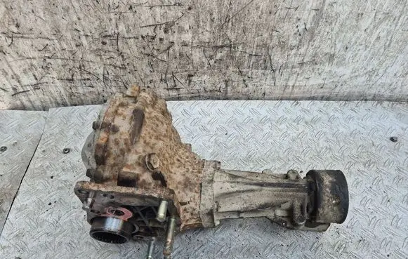 Toyota RAV 4 (XA20) Gearbox transfer box case 