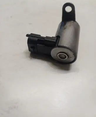 Opel Astra H Oil pressure sensor 70537402