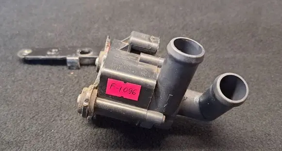 Volkswagen Golf Plus Electric auxiliary coolant/water pump 5N0965561