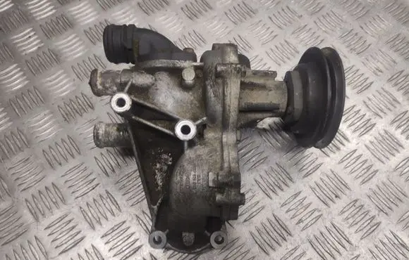Audi 80 90 S2 B4 Water pump 037121013A