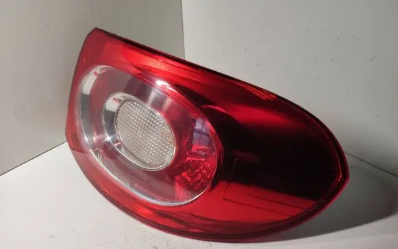 Volkswagen Tiguan Rear/tail lights 5N0945096H 00969102