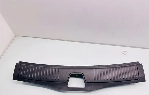 Renault Talisman Trunk/boot sill cover protection 849207682R