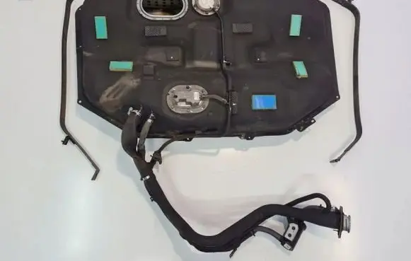 KIA Optima Fuel tank
