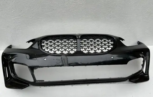BMW 1 F40 Front bumper 51118070928