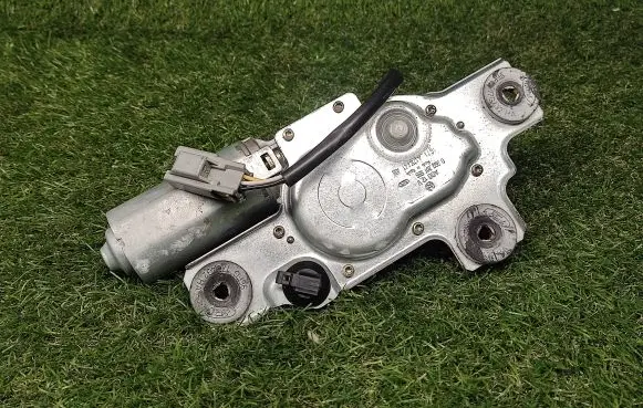 Ford Mondeo Mk III Rear window wiper motor 1S71A17K441AB 0390201569