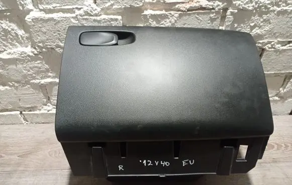Volvo V40 Glove box 1284503 8632803 39824225