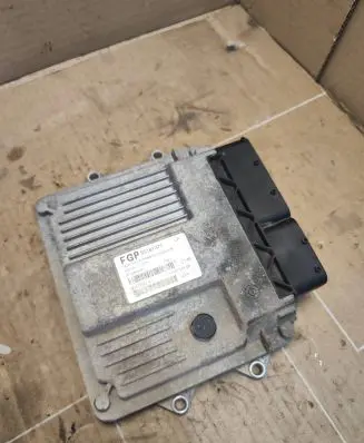 Opel Agila A Engine control unit/module 55187471 7160001305