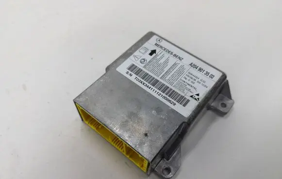Mercedes-Benz C W204 Airbag control unit/module A2049013502