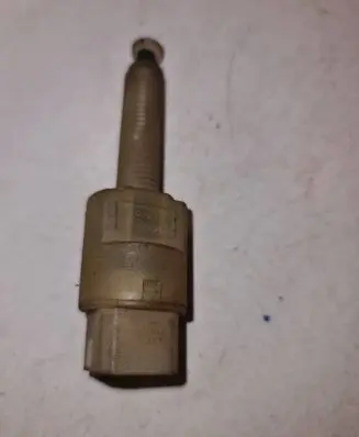Audi A6 S6 C4 4A Brake pedal sensor switch 4A0945515A