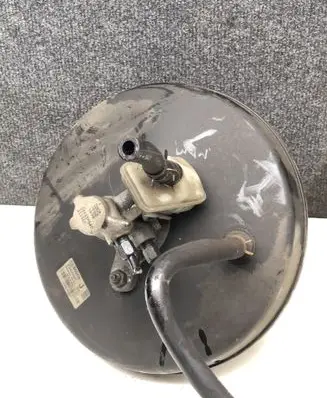Honda CR-V Brake booster 0204054977