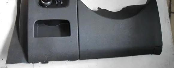 Opel Corsa D Dashboard lower bottom trim panel 13311820 13310330
