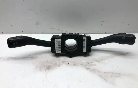 Volkswagen PASSAT B5.5 Wiper turn signal indicator stalk/switch 8L0953513G 202852ATW