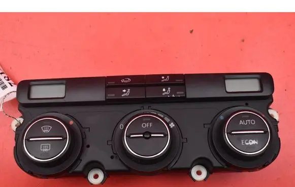 Volkswagen Golf IV Climate control unit
