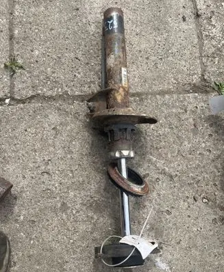 Volkswagen Caddy Front shock absorber/damper
