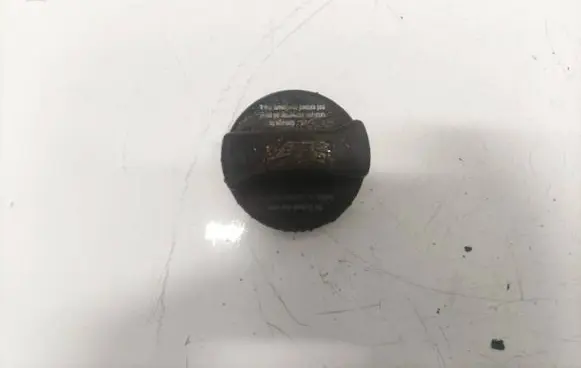 Audi A6 S6 C5 4B Oil filler cap 06b103485b