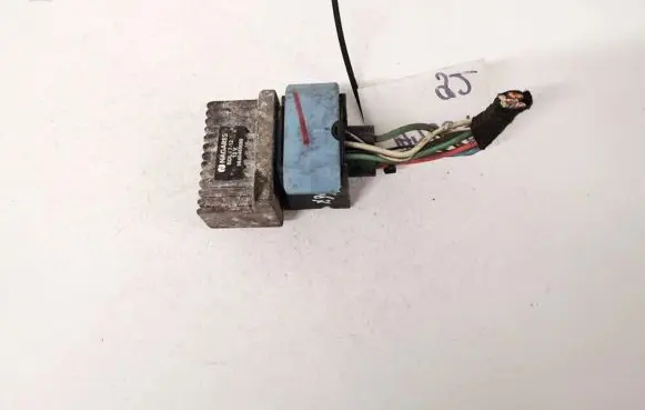 Peugeot 207 Glow plug pre-heat relay 9640469680