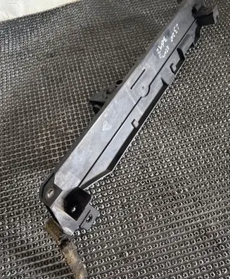Land Rover Range Rover Sport L320 Radiator support slam panel bracket AH328B589AA 8B589AA