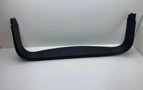 Dodge Durango Tailgate/trunk upper cover trim 1KE80DX9AB 1KE90TRMAB