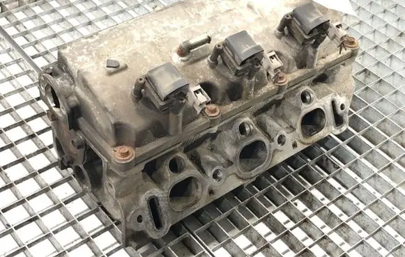 Chrysler Pacifica Engine head EGN
