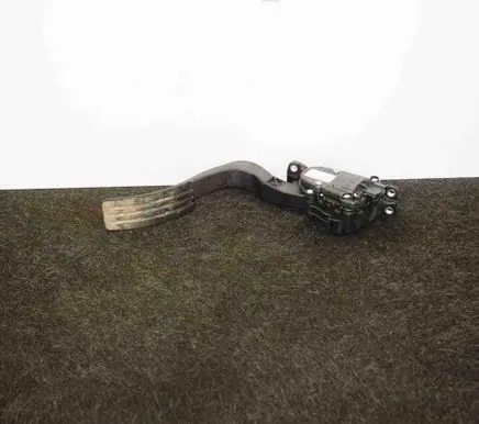 Dacia Duster Accelerator throttle pedal