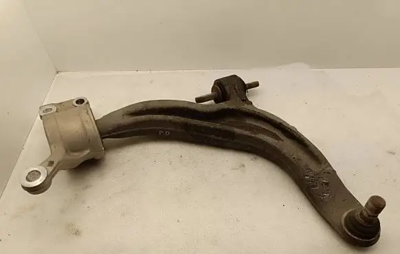 Chrysler Pacifica Front lower control arm/wishbone 68229020AG
