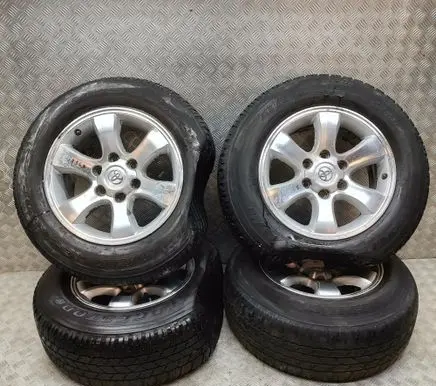 Toyota Land Cruiser (J120) R17 alloy rim 4261135300
