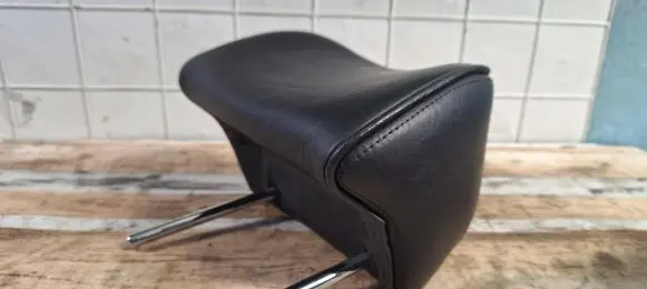 Peugeot 607 Rear seat headrest 