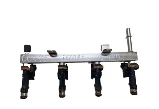 Buick Encore I Fuel injectors set 0280151247 55565971 0280158205
