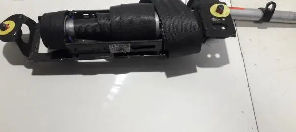 Volvo S40 Front seatbelt 6012198r0c 05110036