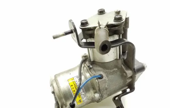 Mitsubishi Outlander Vacuum pump