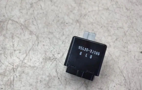 Hyundai ix 55 Window wiper relay 954203J100