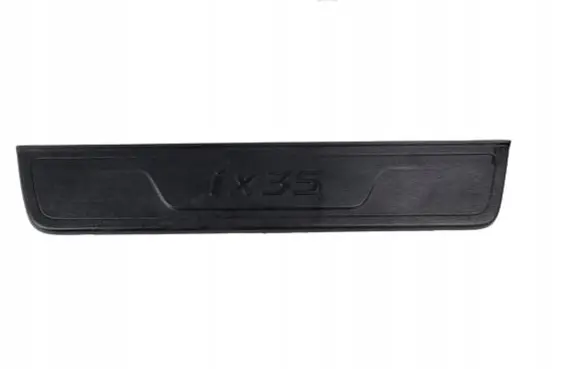 Hyundai ix35 Front sill trim cover 858732Y100