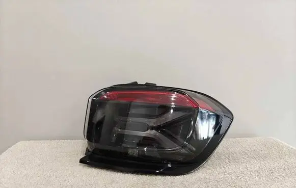 Jeep Avenger Rear/tail lights 148R00R1S12