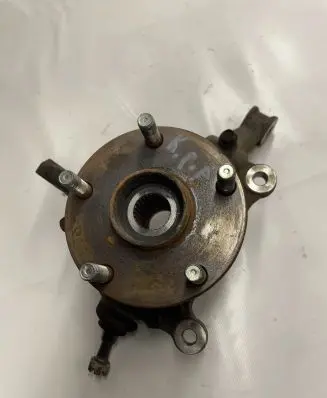 Subaru Outback (BS) Front wheel hub 28411AL03A