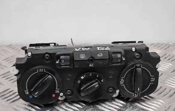 Volkswagen PASSAT B6 Climate control unit 3C1820045A 5HB00932801