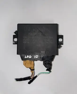 Renault Laguna III Parking PDC control unit/module 259900079R