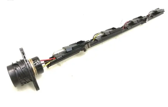 Volkswagen Touran I Fuel injector wires 038971803