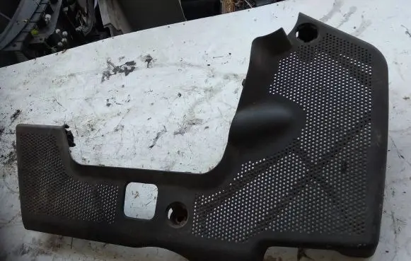 Volkswagen Golf IV Engine cover (trim) 06A119518D