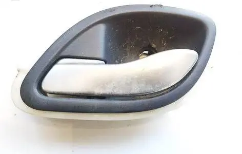 Renault Laguna II Front door interior handle 8200000723