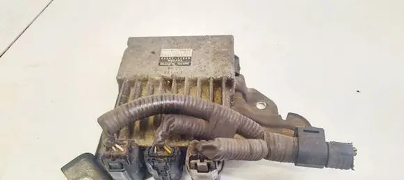 Toyota Corolla Verso AR10 Fuel injection control unit/module 8987120070 89871-20070
