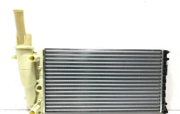 Fiat Punto (176) Coolant radiator 46407450 7774531 46465021