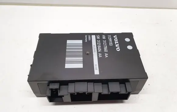 Volvo V70 Tailgate/trunk control unit/module 31299153 31218404AA 31217840AA