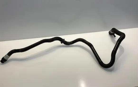 Tesla Model 3 Engine coolant pipe/hose 107759277F