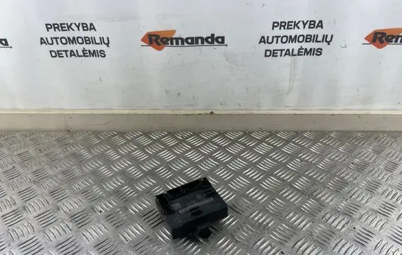 Volkswagen PASSAT B8 Door control unit/module 5Q0959593B